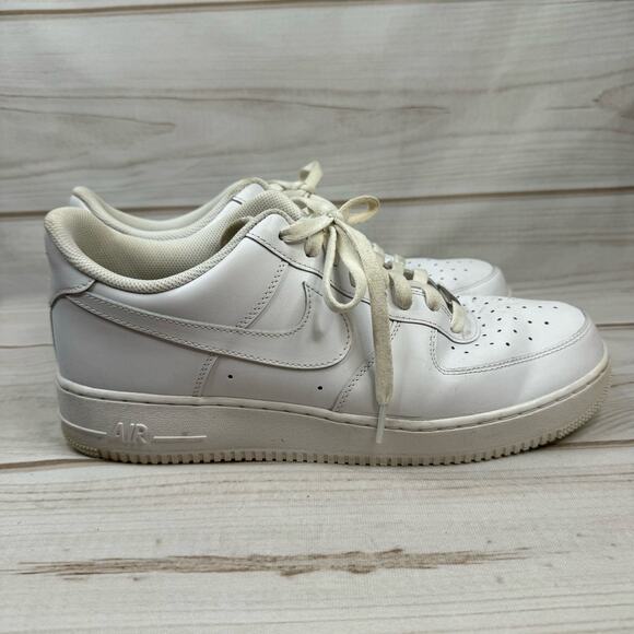 Nike Air Force 1 '07 Low Triple White Sneakers (CW-2288-111) Men's Size 13 - Picture 1 of 11